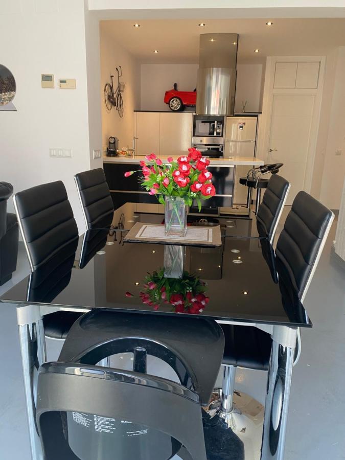 Apartamento En Madrid Rio Con Parking Gratuito Exterior photo