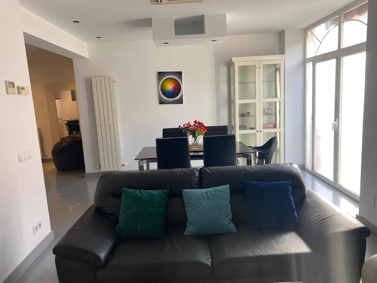 Apartamento En Madrid Rio Con Parking Gratuito Exterior photo